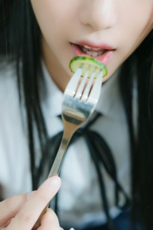 指尖相触恋恋不舍_蓝光高清在线