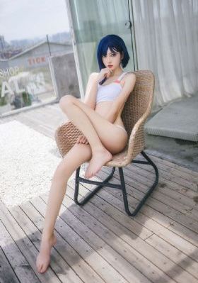 漂亮的部长夫人中文版_DVD高清在线观看