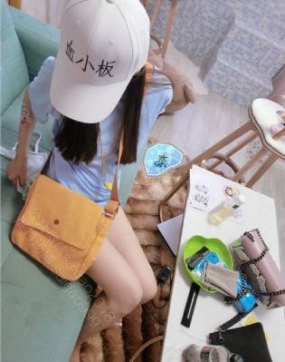 丈夫不在家的下午时光_BD韩语高清免费观看